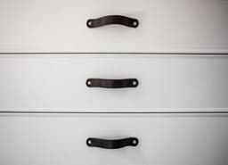 Repair of cabinet handles