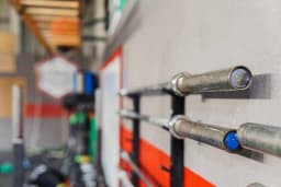 Delivery and installation of pipelines